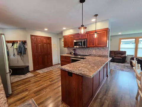 Kitchen - 330 9th St NW, Plainview, MN 55964 photo 5 of 8