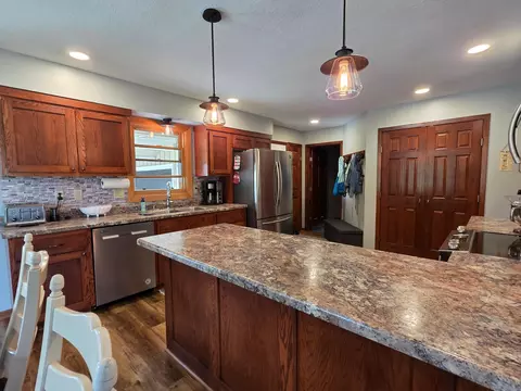 Kitchen - 330 9th St NW, Plainview, MN 55964 photo 2 of 8