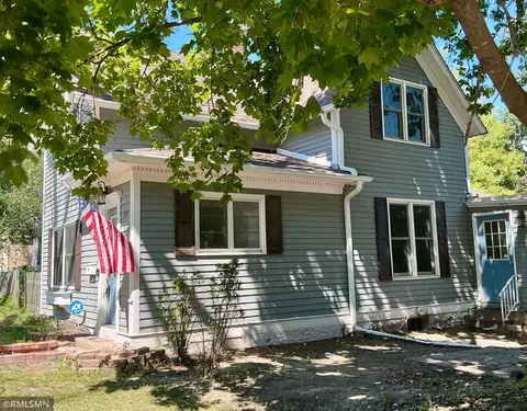 704 Mulberry St W, Stillwater, MN 55082