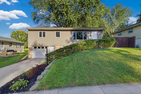 2642 11th Ave NW, Rochester, MN 55901