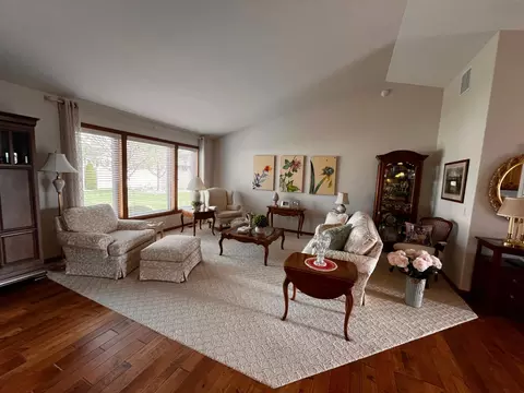 Living - 5723 Glenview Ln, Saint Cloud, MN 56303 photo 1 of 2