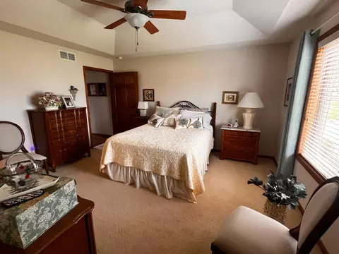Bedroom - 5723 Glenview Ln, Saint Cloud, MN 56303 photo 4 of 5