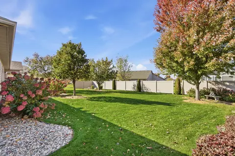 Exterior - 5723 Glenview Ln, Saint Cloud, MN 56303 photo 2 of 5