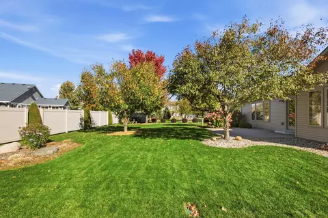 Exterior - 5723 Glenview Ln, Saint Cloud, MN 56303 photo 4 of 5