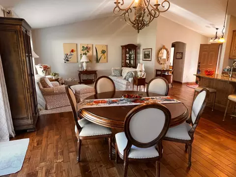 Dining - 5723 Glenview Ln, Saint Cloud, MN 56303 photo 3 of 3