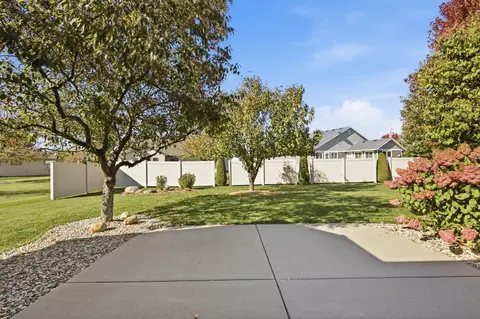 Exterior - 5723 Glenview Ln, Saint Cloud, MN 56303 photo 5 of 5