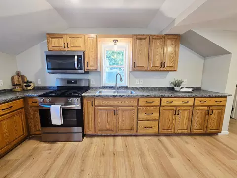 Kitchen - 1202 11th Ave SE, Saint Cloud, MN 56304 photo 2 of 4