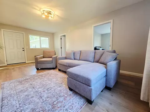 Living - 1202 11th Ave SE, Saint Cloud, MN 56304 photo 4 of 4