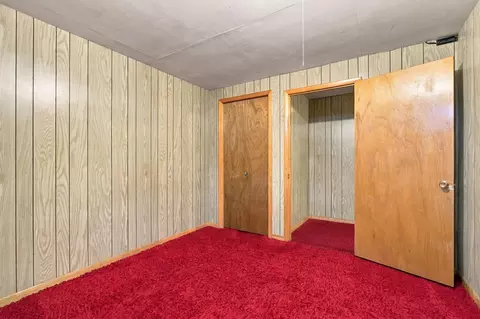 Bedroom - 824 Brown St, Jackson, MN 56143 photo 1 of 10