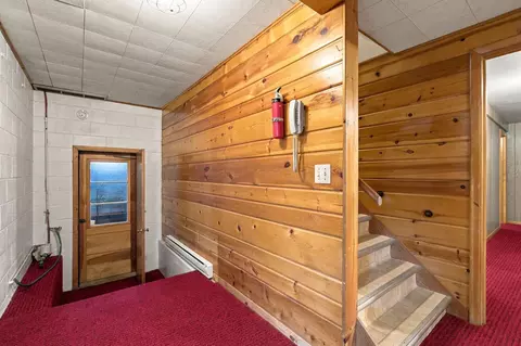 Entry Way - 824 Brown St, Jackson, MN 56143 photo 1 of 2