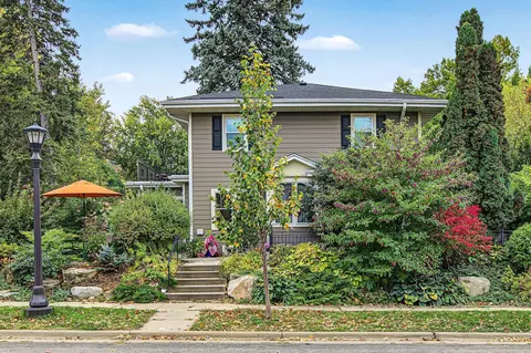 680 Chippewa Ave, Saint Paul, MN 55107