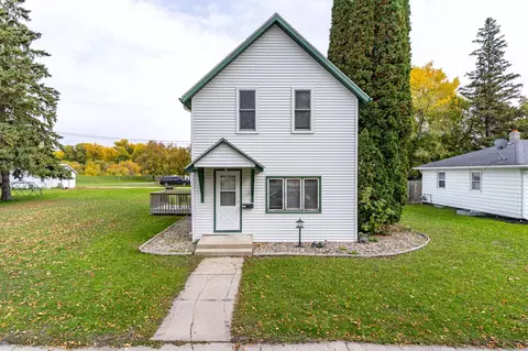 313 Lincoln Ave, Crookston, MN 56716