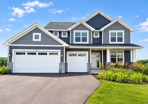 257 6th St NW, Delano, MN 55328