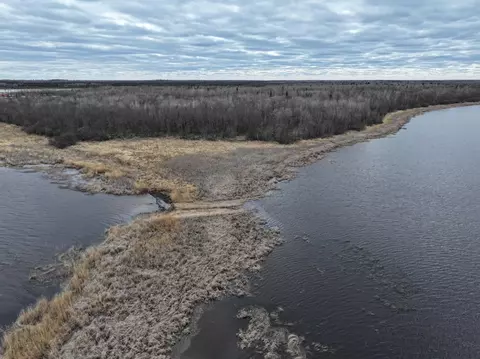 030 Youngs Bay Dr, Angle Inlet, MN 56673
