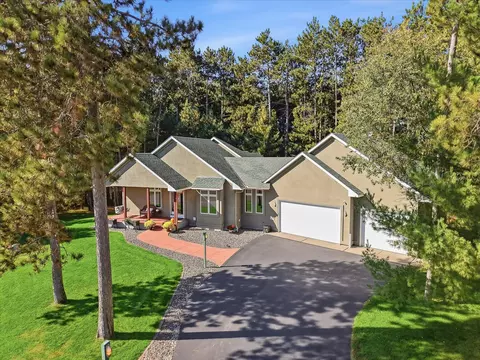 37298 Heritage Way, North Branch, MN 55056