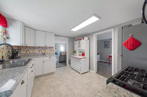 Kitchen - 1229 1st Ave NE, Faribault, MN 55021 photo 4 of 5