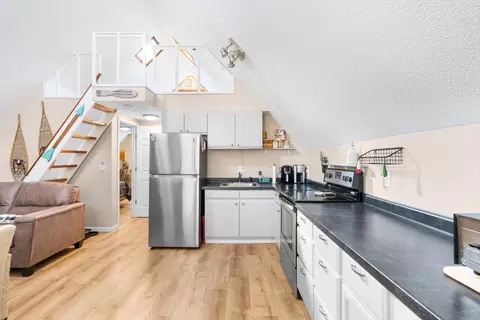 Kitchen - 14801 Twilight Rd, Onamia, MN 56359 photo 1 of 2