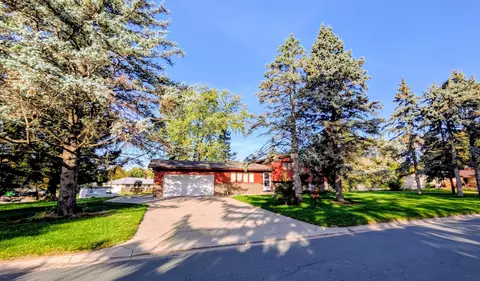 7901 Douglas Dr N, Brooklyn Park, MN 55443