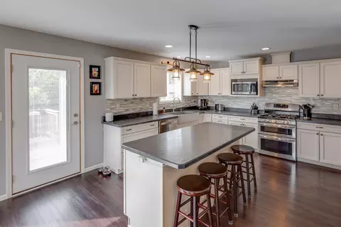 Kitchen - 13184 Timberlane Dr, Baxter, MN 56425 photo 1 of 3