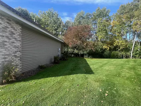 Exterior - 1558 Katrina Ct, Saint Cloud, MN 56301 photo 4 of 4