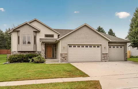 3588 Hart Ln SW, Rochester, MN 55902