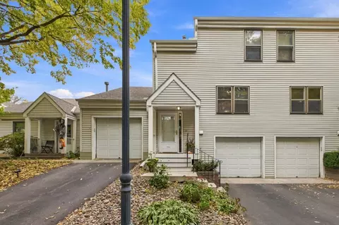 246 3rd Ave NE, Minneapolis, MN 55413