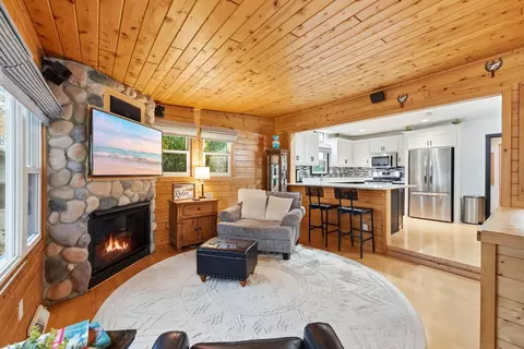 Living - 1684 173rd St, Centuria, WI 54824 photo 3 of 4