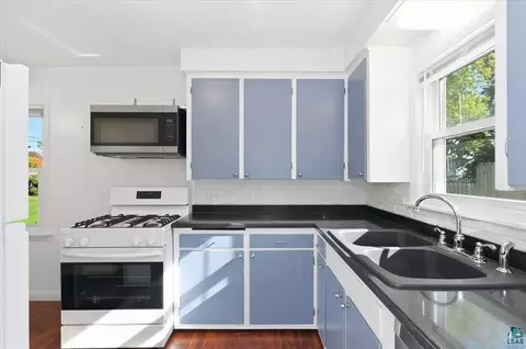 Kitchen - 1619 E 4th St, Superior, WI 54880 photo 2 of 3