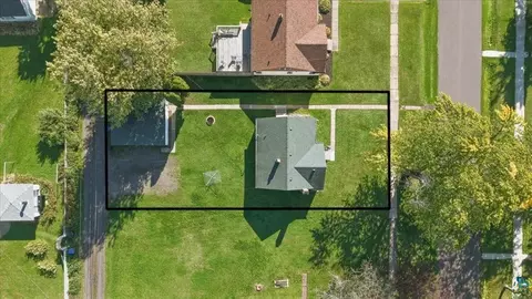 View/Area - 1619 E 4th St, Superior, WI 54880 photo 8 of 11