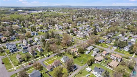 View/Area - 1619 E 4th St, Superior, WI 54880 photo 2 of 11