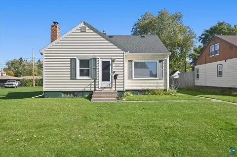 Exterior - 1619 E 4th St, Superior, WI 54880 photo 2 of 4