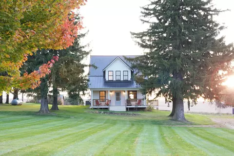 n3864 Pierce County Road Zz, Arkansaw, WI 54721