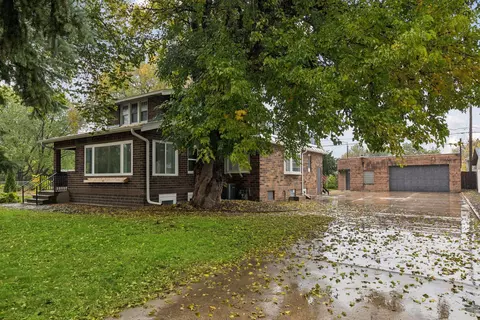5452 Fremont Ave N, Brooklyn Center, MN 55430