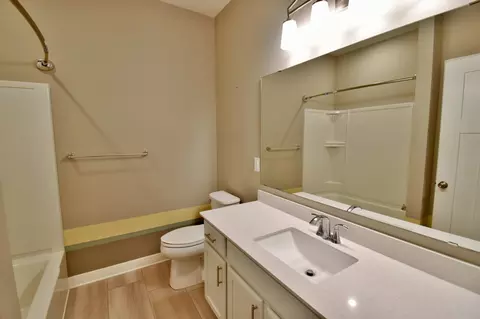 Bath - 5237 Jansen Ave NE, Saint Michael, MN 55376 photo 6 of 7