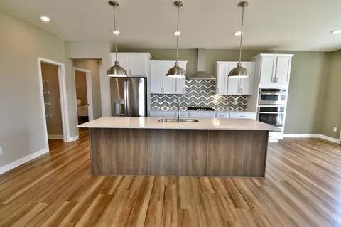 Kitchen - 5237 Jansen Ave NE, Saint Michael, MN 55376 photo 2 of 3