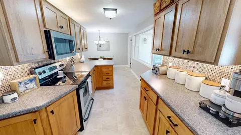 Kitchen - 1136 Florence Ln SW, Willmar, MN 56201 photo 2 of 2