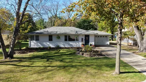 Exterior - 1136 Florence Ln SW, Willmar, MN 56201 photo 5 of 15