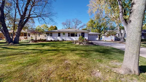 Exterior - 1136 Florence Ln SW, Willmar, MN 56201 photo 6 of 15