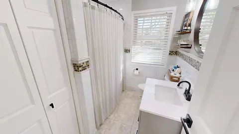 Bath - 1136 Florence Ln SW, Willmar, MN 56201 photo 1 of 2