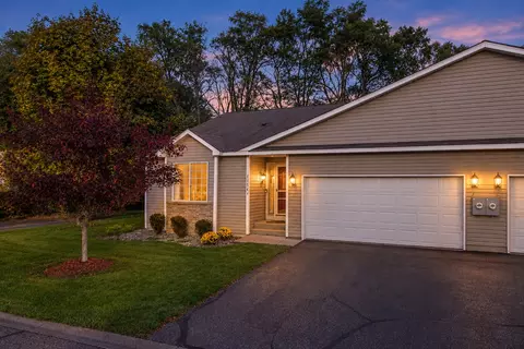 11541 Poppy St NW, Coon Rapids, MN 55433