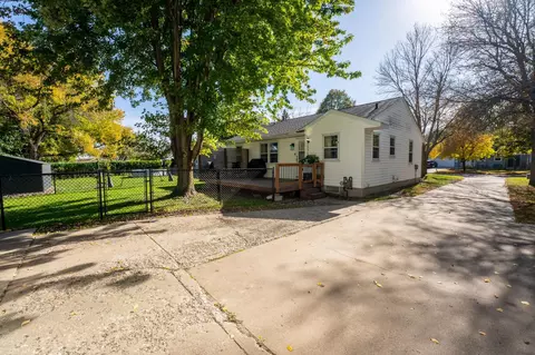 Exterior - 727 Austin Dr, Saint Peter, MN 56082 photo 7 of 7