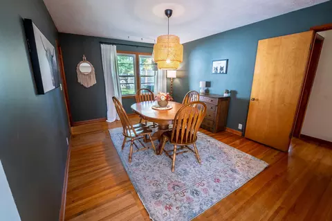 Dining - 727 Austin Dr, Saint Peter, MN 56082 photo 1 of 2