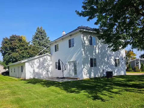 109 Washburn Ave, Belgrade, MN 56312