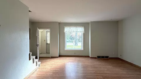Living - 237 S Paul St, Appleton, MN 56208 photo 2 of 4