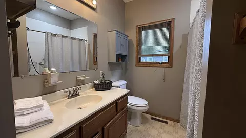 Bath - 237 S Paul St, Appleton, MN 56208 photo 1 of 9