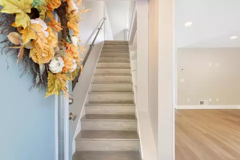 Entry Way - 412 E 1st St, Chaska, MN 55318 photo 1 of 3