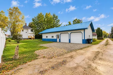 Exterior - 403 2nd St, Lyle, MN 55953 photo 6 of 6