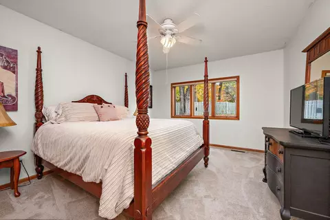 Bedroom - 21448 Pointe Dr, Rogers, MN 55374 photo 3 of 4