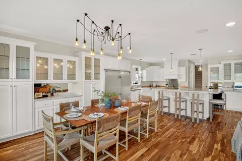 Dining - 5060 Edgewater Dr, Mound, MN 55364 photo 2 of 3