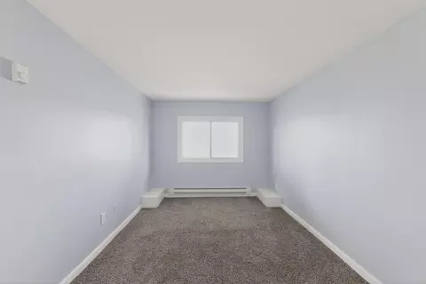 Bedroom - 2627 Commerce Blvd, Mound, MN 55364 photo 4 of 6